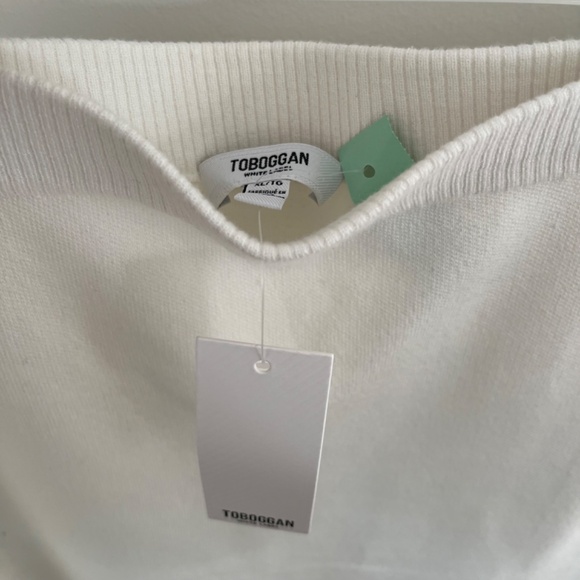 TOBOGGAN - Classy Matching Knit Sweater and Skirt - Picture 11 of 12